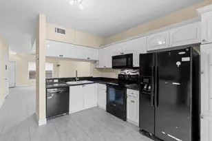 3168 SW 49th St, Dania Beach, FL 33312 - Photo 12