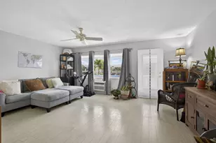 106 E Camden E, West Palm Beach, FL 33417 - Photo 10