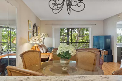 9370 Sunrise Lakes Boulevard #304, Sunrise, FL 33322 - Photo 8