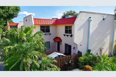 6351 Seven Springs Boulevard #B, Greenacres, FL 33463 - Photo 30