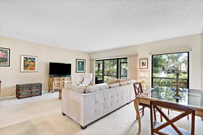 11863 Wimbledon Circle #426, Wellington, FL 33414 - Photo 8