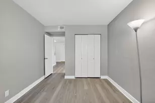 2741 NE 8th Ave, Wilton Manors, FL 33334 - Photo 10