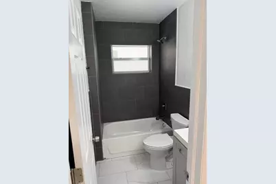 110 NW 7th Avenue #18, Pompano Beach, FL 33060 - Photo 14