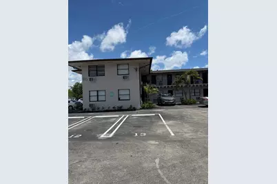 110 NW 7th Avenue #18, Pompano Beach, FL 33060 - Photo 4