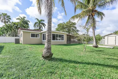 2475 NE 214th Street, Aventura, FL 33180 - Photo 22