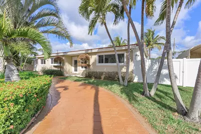 2475 NE 214th Street, Aventura, FL 33180 - Photo 4