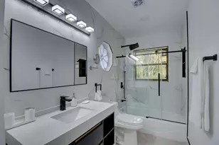 13302 Doubletree Cir, Wellington, FL 33414 - Photo 24