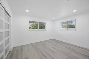 2785 Reo Ln, Palm Springs, FL 33461 - Photo 12