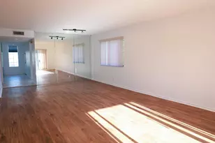 428 Lakeview Dr, Weston, FL 33326 - Photo 6