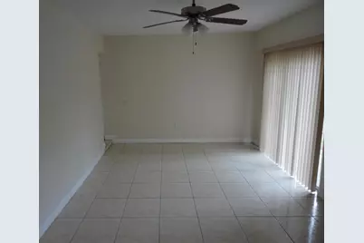7814 NW 1st Court NW, Margate, FL 33063 - Photo 4