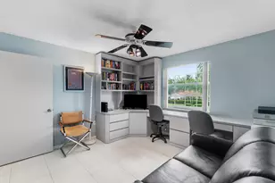 9829 Seacrest Cir, Boynton Beach, FL 33437 - Photo 20