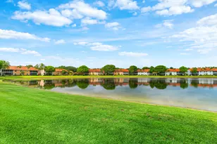 9829 Seacrest Cir, Boynton Beach, FL 33437 - Photo 24