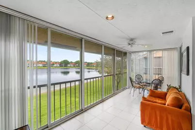 9829 Seacrest Circle #202, Boynton Beach, FL 33437 - Photo 2