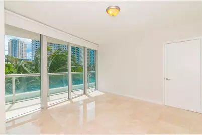 465 Brickell Avenue, Miami, FL 33131 - Photo 20