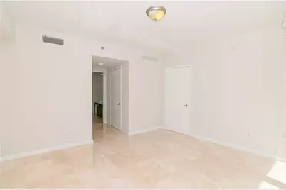465 Brickell Avenue, Miami, FL 33131 - Photo 18