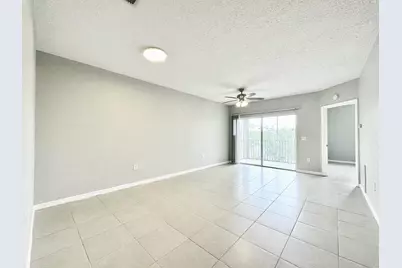 9604 Seadale Court #201, Riverview, FL 33578 - Photo 4