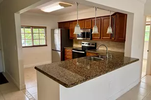 4040 Crystal Lake Dr, Pompano Beach, FL 33064 - Photo 2