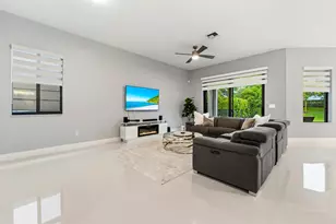 10555 Waves Way, Parkland, FL 33076 - Photo 4