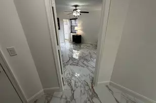 2173 Discovery Cir W, Deerfield Beach, FL 33442 - Photo 12