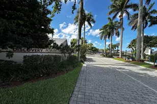 2173 Discovery Cir W, Deerfield Beach, FL 33442 - Photo 24