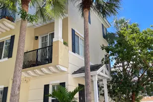 552 NW 39th Circle N, Boca Raton, FL 33431 - Photo 2