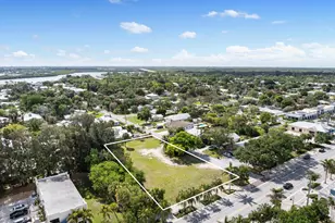 1183 SW 31st St, Palm City, FL 34990 - Photo 1
