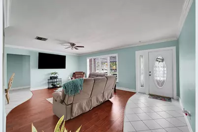 4400 NW 44th Terrace, Tamarac, FL 33319 - Photo 6