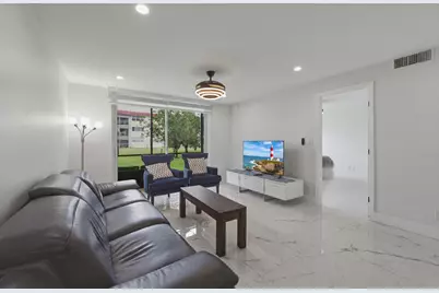 9523 N Hollybrook Lake Drive #103, Pembroke Pines, FL 33025 - Photo 2