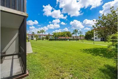 9523 N Hollybrook Lake Drive #103, Pembroke Pines, FL 33025 - Photo 20