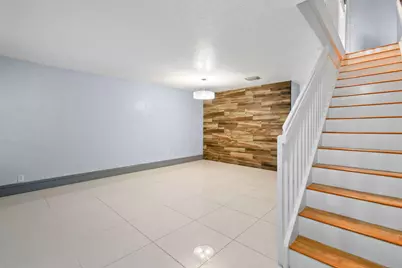 952 Summit Lake Drive, West Palm Beach, FL 33406 - Photo 6