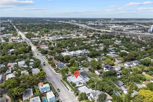 901 Upland Rd, West Palm Beach, FL 33401 - Photo 6