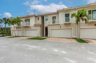 63 Dogwood Ct, Royal Palm Beach, FL 33411 - Photo 1