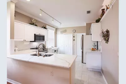 875 NW Sarria Court, Port Saint Lucie, FL 34986 - Photo 6