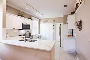 875 NW Sarria Ct, Port Saint Lucie, FL 34986 - Photo 6