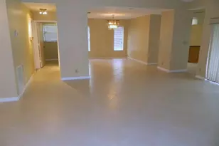 4002 NW 73rd Ave, Coral Springs, FL 33065 - Photo 4
