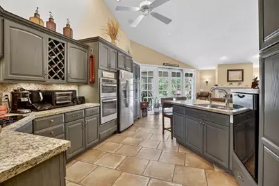 11380 Wayne Drive, Cooper City, FL 33026 - Photo 6