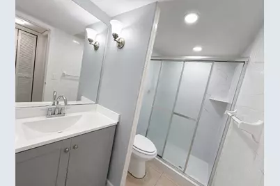 4321 NW 9th Avenue #204, Deerfield Beach, FL 33064 - Photo 4