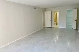 1000 Spanish River Rd, Boca Raton, FL 33432 - Photo 24