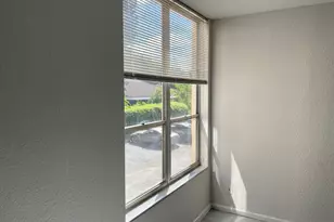 1000 Spanish River Rd, Boca Raton, FL 33432 - Photo 26