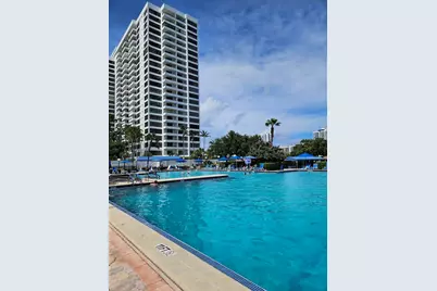 600 Three Islands Boulevard, Hallandale Beach, FL 33009 - Photo 22