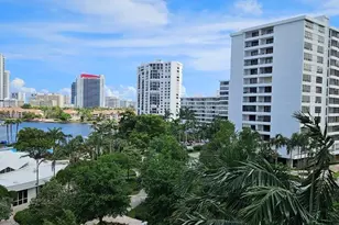 600 Three Islands Boulevard, Hallandale Beach, FL 33009 - Photo 20
