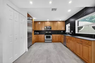 1230 NW 22nd Ave, Delray Beach, FL 33445 - Photo 2