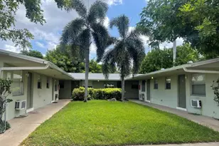 317 N 61st Terrace, Hollywood, FL 33024 - Photo 8