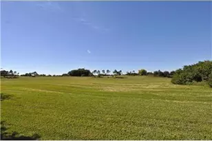 2721 W Abiaca Cir, Davie, FL 33328 - Photo 42