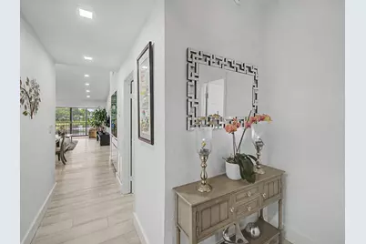 5154 Oak Hill Lane #1022, Delray Beach, FL 33484 - Photo 4