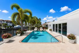 4230 NE 24th Ave, Lighthouse Point, FL 33064 - Photo 2
