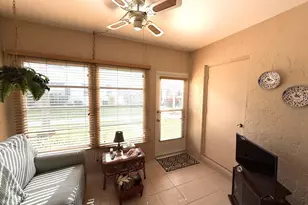 375 SW 56th Ave, Margate, FL 33068 - Photo 14