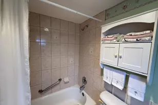 375 SW 56th Ave, Margate, FL 33068 - Photo 10