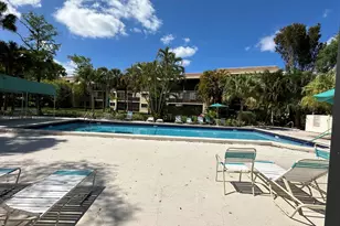 7547 NW 79th Ave, Tamarac, FL 33321 - Photo 6