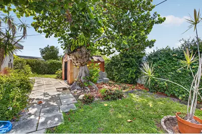 1370 SW 27th Place, Boynton Beach, FL 33426 - Photo 56